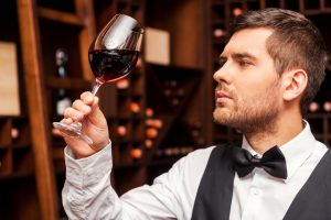 8 Proper Ways on How to Hold a Wine Glass - Empire Herald